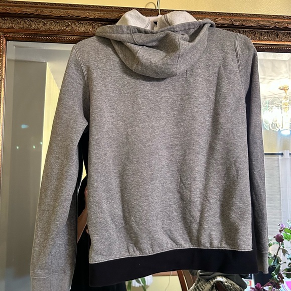 Boys Nike Hoodie - Picture 3 of 4